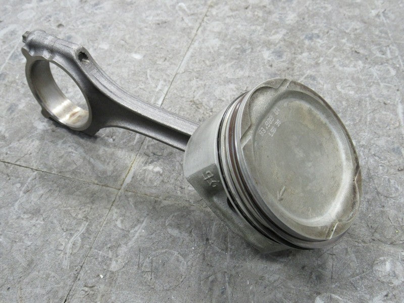01-02 Mercedes-Benz S600 CL600 5.8L V12 M137 Piston & Rod Assembly 212