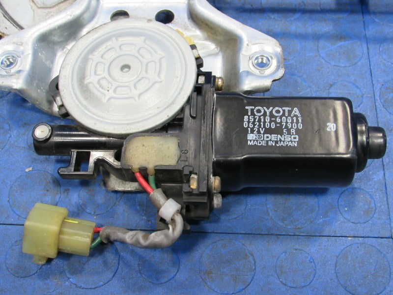 91-97 Land Cruiser LX450 FZJ80 Front Passenger Right Power Window Regu