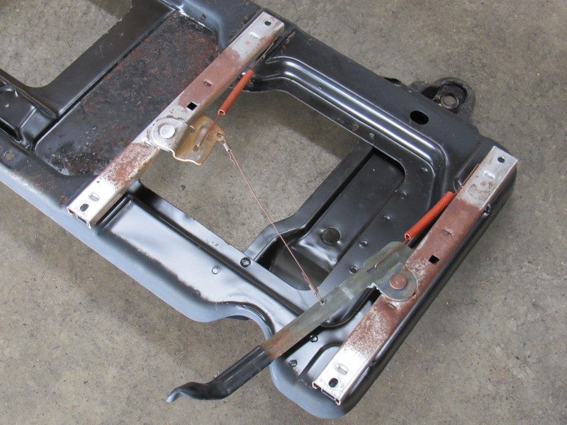 92-96 Ford F150 F250 OBS 40/20/40 Split Front Bench Seat Bracket Pan T