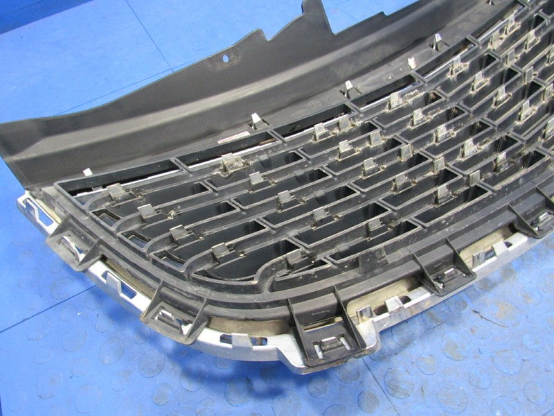 11-16 Chrysler Town & Country Front Radiator Center Grill Grille Chrom