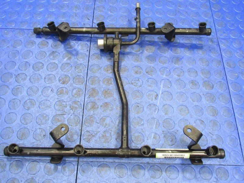 99-04 Corvette / 98-02 Camaro Firebird 5.7L LS1 LS6 Fuel Injection Rai