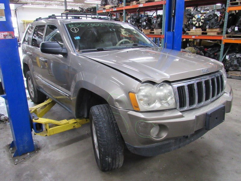 05-10 Grand Cherokee Roof Mounted Overhead Console Assembly Gray/Khaki