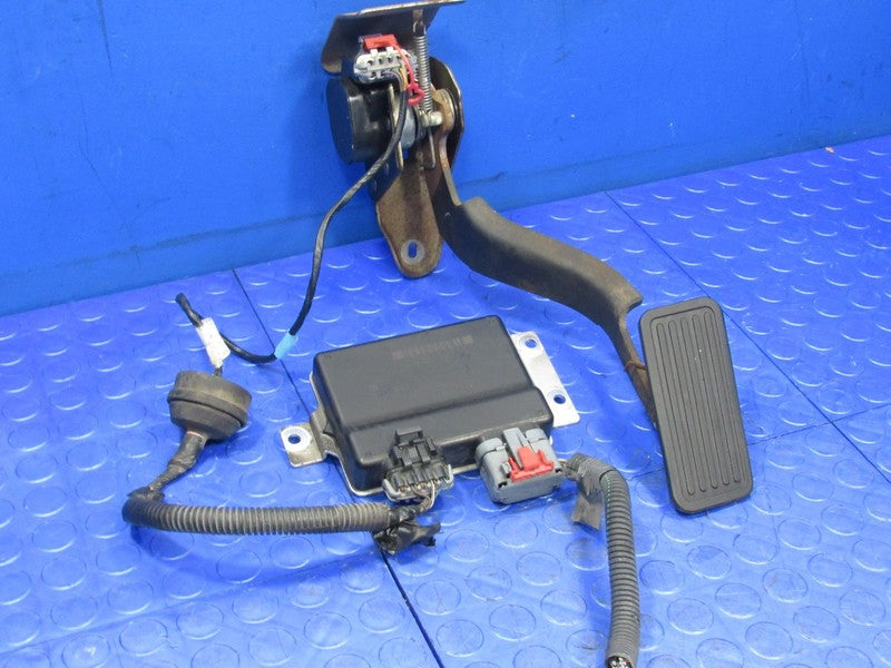 03-05 Chevy Silverado Suburban GMC Yukon Gas Pedal Drive By Wire TAC M
