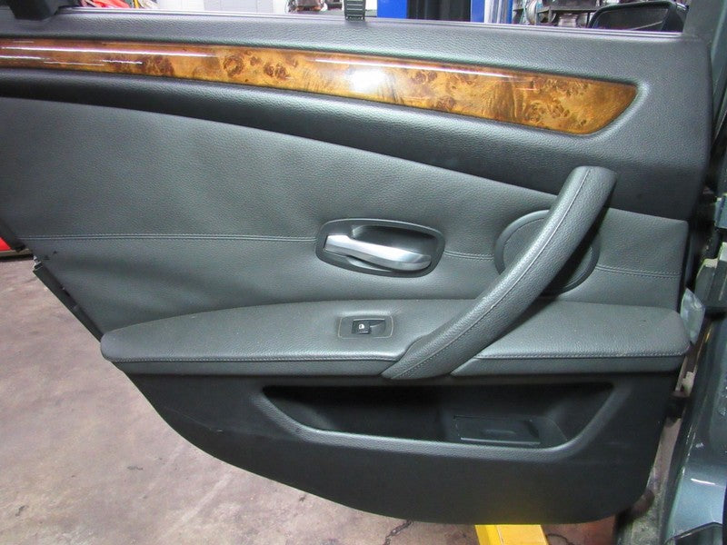 08-10 BMW 528 535 550 Left LH Driver Side Rear Door Trim Panel Black W