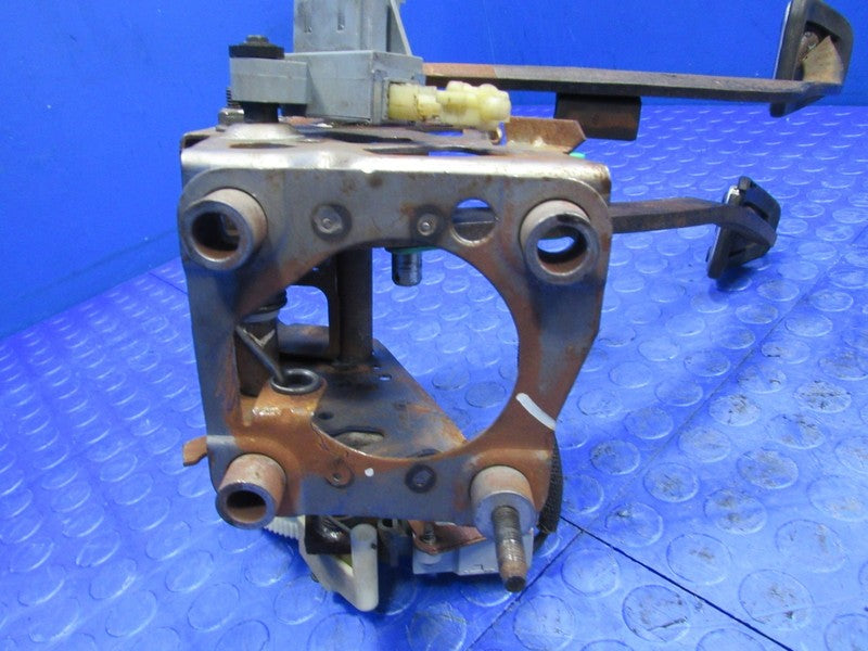 99-04 Ford Mustang MT Manual Brake Clutch Accelerator Pedal Assembly I