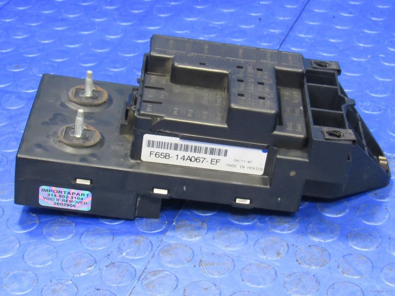 97-98 Ford F150 Interior Dash Fuse Box Junction Relay Block F65B-14A06