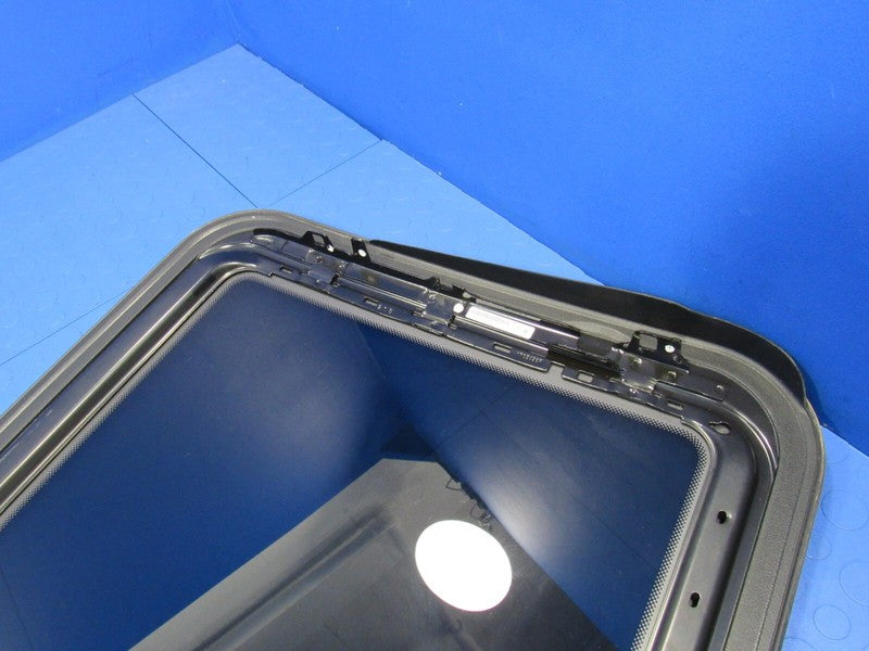 06-11 ML320 ML350 ML450 W164 Sunroof Moonroof Sun Moon Roof Glass Pane