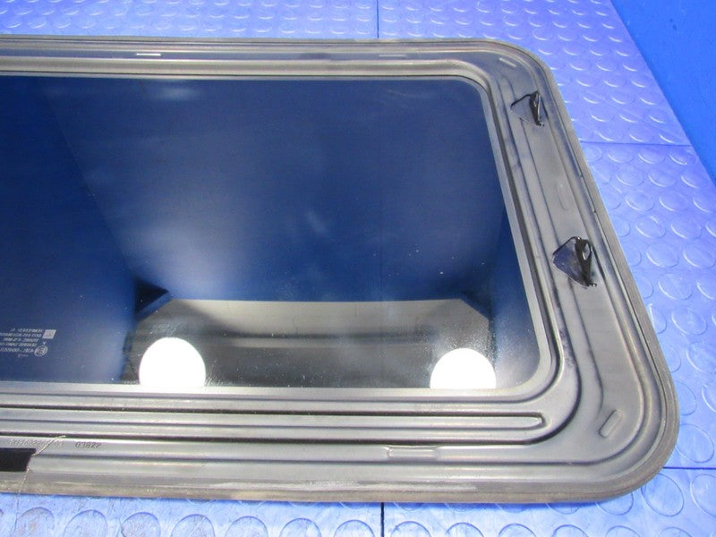 00-06 Yukon Tahoe Suburban Sunroof Moonroof Sun Moon Roof Glass Panel 