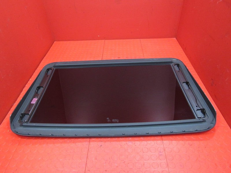 11-16 BMW 528i 535i 550i F10 Sunroof Moonroof Sun Roof Glass Panel OEM