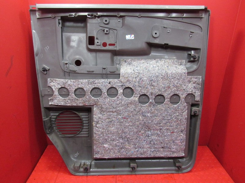 03-15 Express Savana 2500 3500 RH Passenger Manual Window Door Panel N