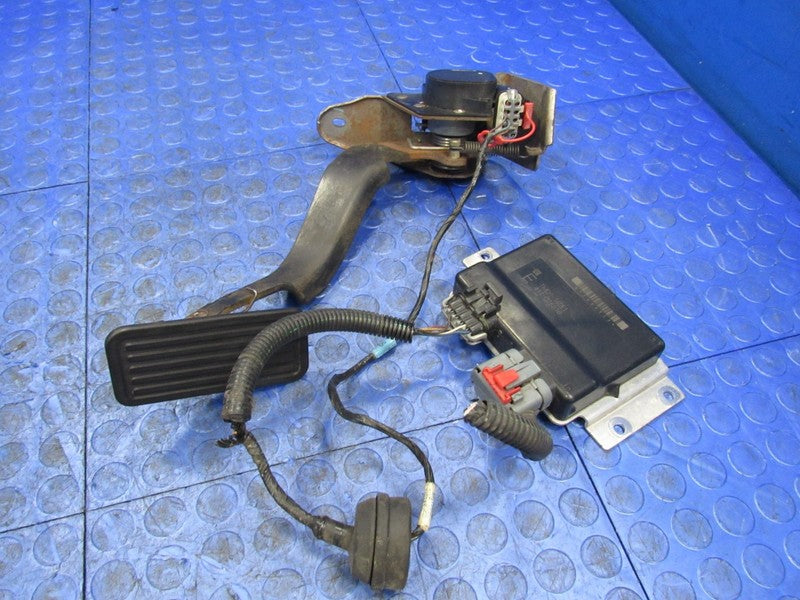 03-05 Chevy Silverado Suburban GMC Yukon Gas Pedal Drive By Wire TAC M