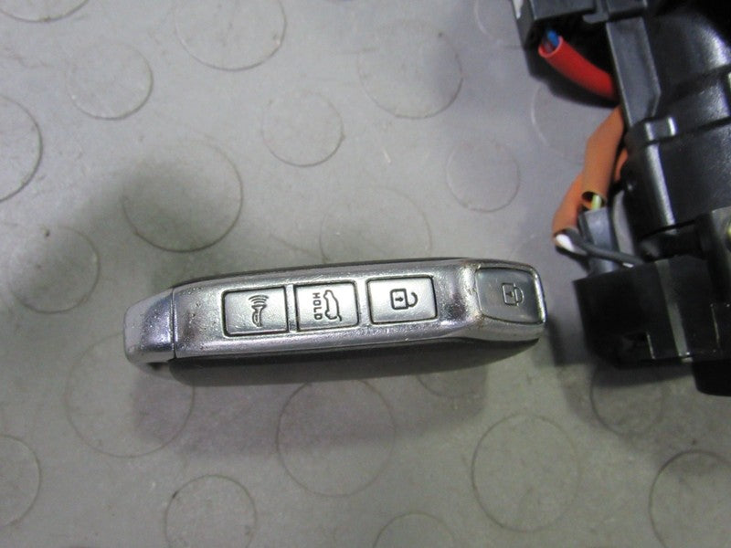 20-22 Kia Soul Ignition Lock Cylinder Switch With Key Immobilizer OEM 