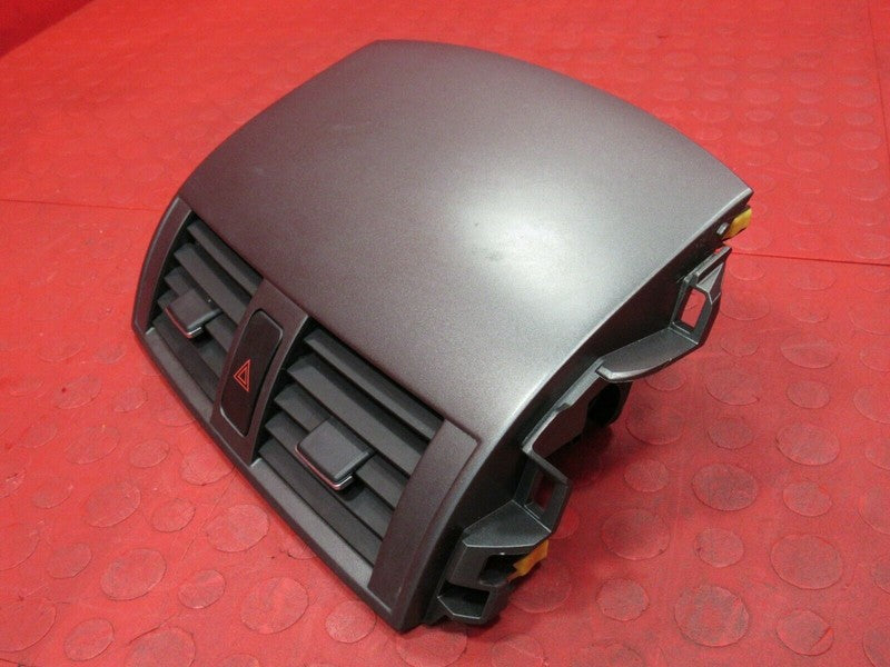 09-11 Toyota Corolla Center Upper Dash Bezel AC Heater Air Vent Assemb