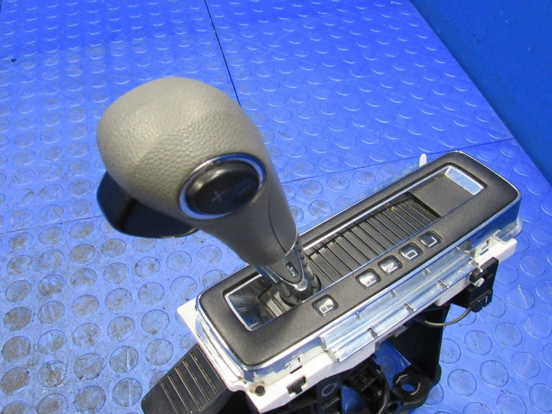 09-17 Chevrolet Traverse A/T Floor Shifter Assemby Handle PRNDL Titani