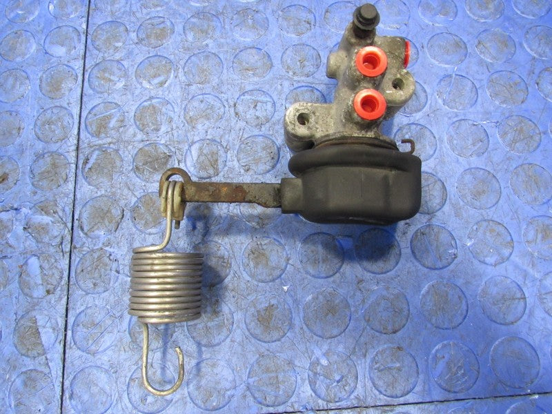 99-04 Chevrolet Tracker Suzuki Grand Vitara Rear Brake Proportioning V