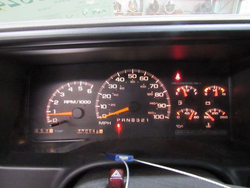99-00 Yukon Tahoe Silverado 5.7L AT ECU ECM Engine Computer P/N 162634