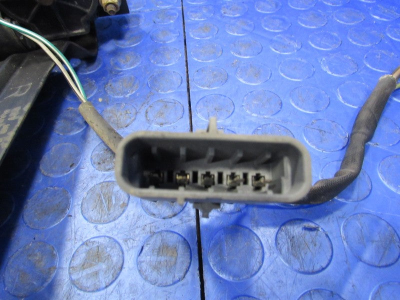 98-02 Pontiac Trans Am Firebird Front Left Right Headlight Bracket Mot