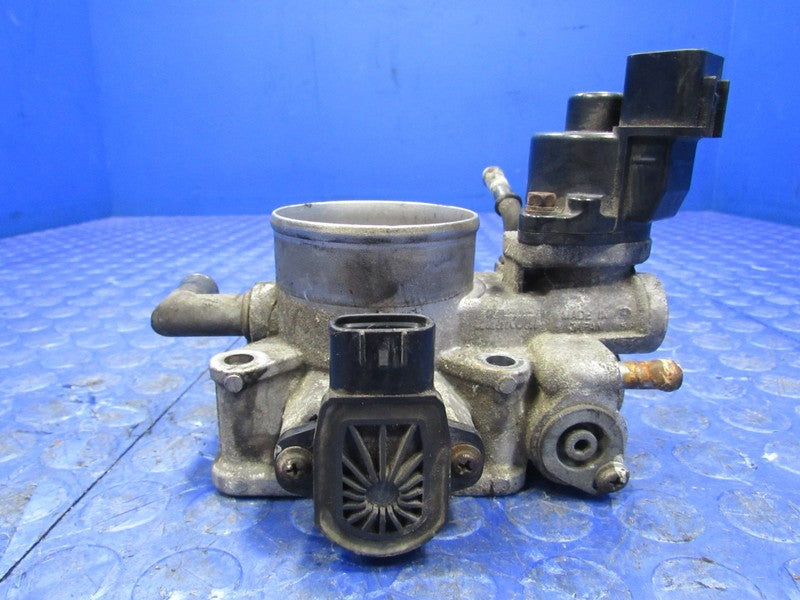 99-04 Chevrolet Tracker 2.0L AT Intake Throttle Body Valve Assembly TP