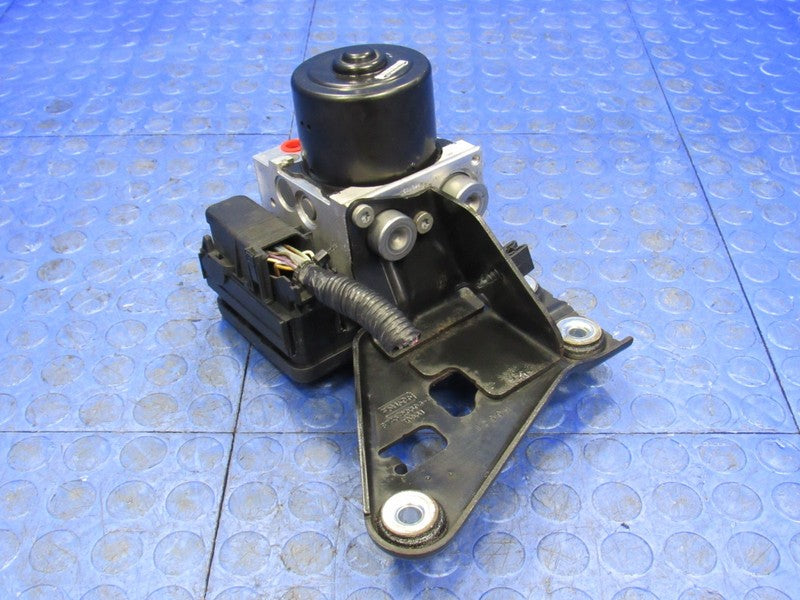 11-14 Ford Edge / 11-15 MKX ABS Anti-Lock Brake Pump Module CT43-2C219