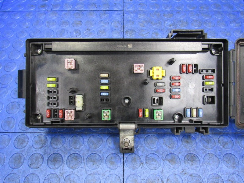 08-09 Dodge Ram TIPM Totally Integrated Power Module Fuse Box 68028002