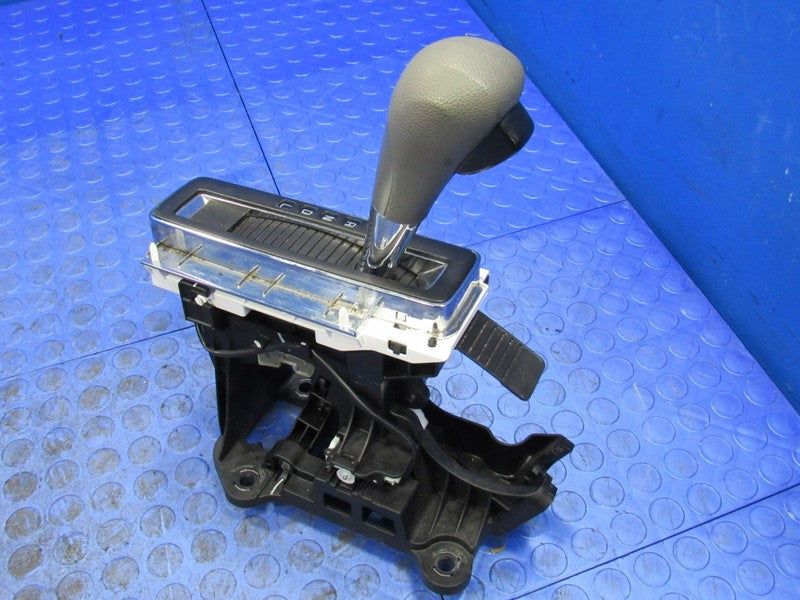 09-17 Chevrolet Traverse A/T Floor Shifter Assemby Handle PRNDL Titani