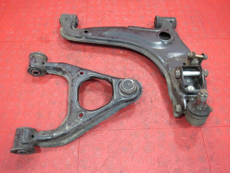 90-93 Miata NA Front Passenger Right RH Suspension Upper & Lower Contr