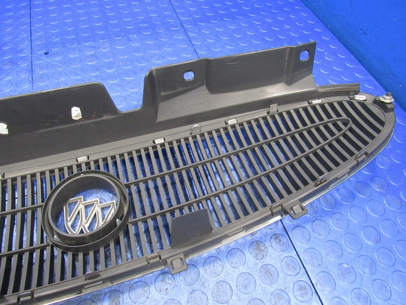 05-07 Buick LaCrosse Allure Front Upper Center Radiator Grille Grill E
