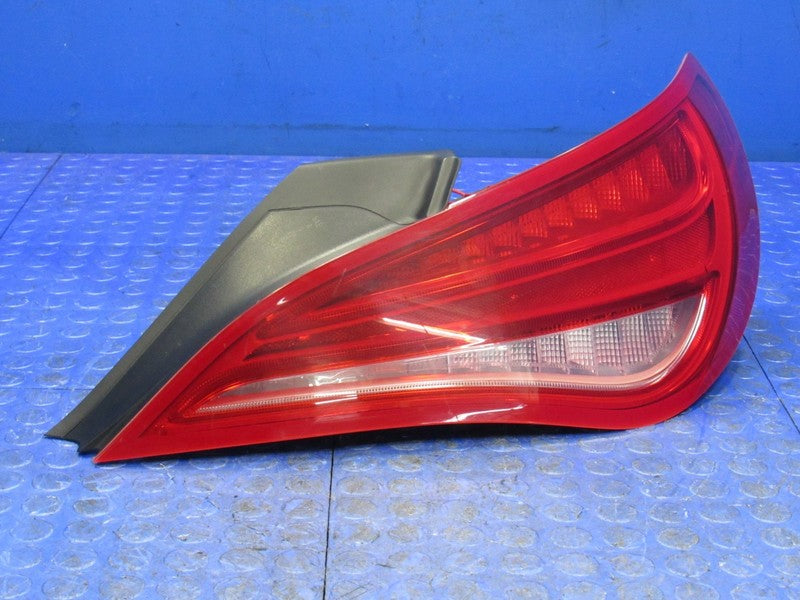 14-16 Mercedes CLA250 CLA45 Right Passenger LED Taillight Tail Light L