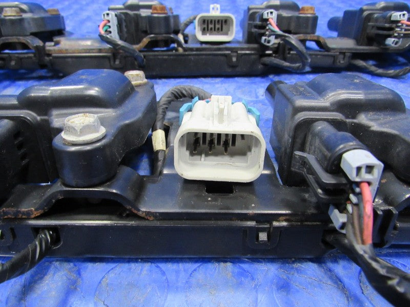 05-13 Chevrolet Corvette LS2 LS3 6.0L 6.2L Square Ignition Coils w/ Br
