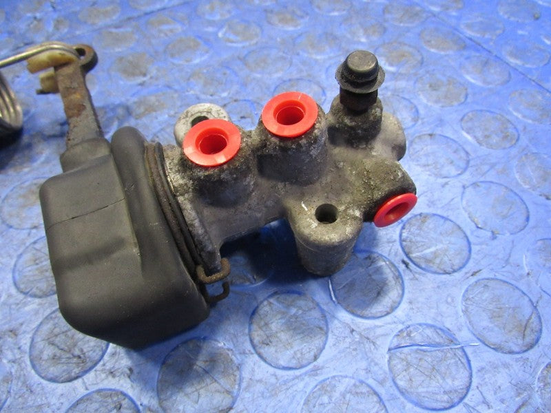 99-04 Chevrolet Tracker Suzuki Grand Vitara Rear Brake Proportioning V