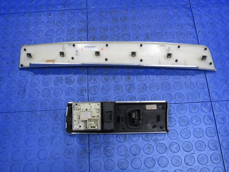02-05 Ford Thunderbird Front Driver & Passenger Dash Trim Plaque Panel