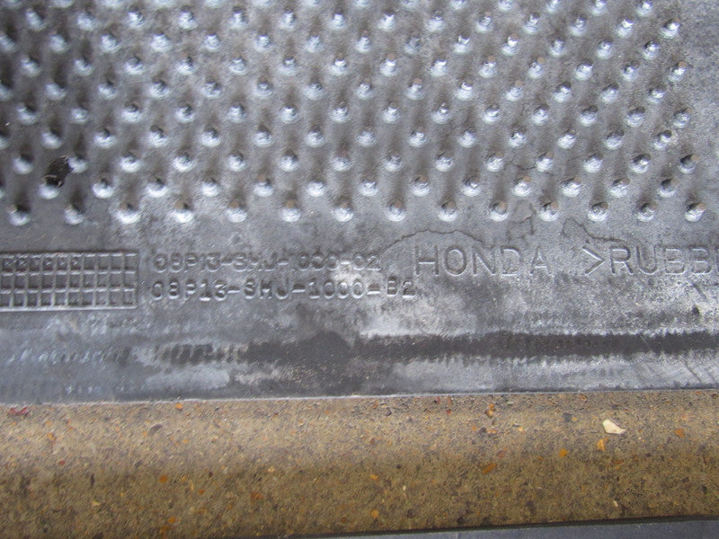 05-10 Honda Odyssey Van Original Floor Mats Set All Season Weather OEM