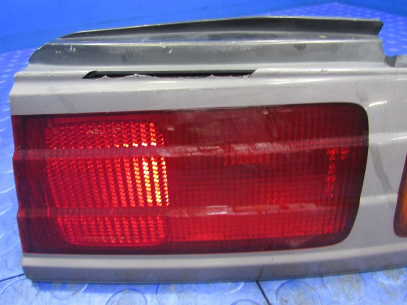 97-98 Nissan 240sx S14 Right RH Rear Taillight Tail Light Lamp CRACKED