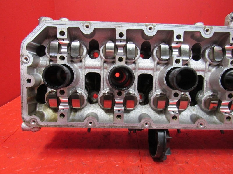 06-10 BMW M5 M6 E60 S85 5.0L V10 Driver Side Left LH Cylinder Head w/o