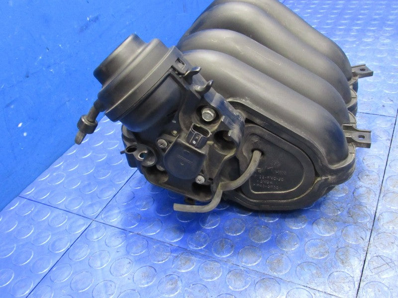 05-06 Honda CRV Upper Plastic Intake Manifold Plenum IMRC Rotary Valve