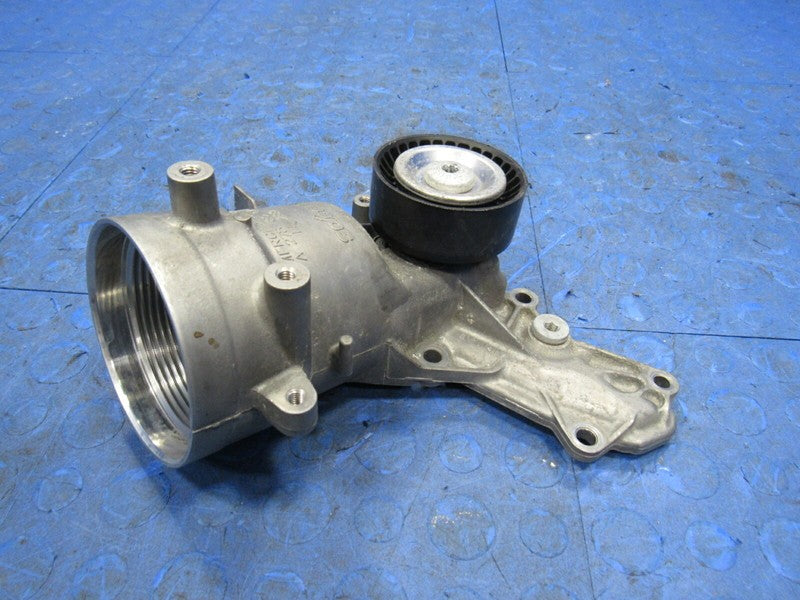 12-17 S550 / 12-14 CL550 ML550 4.7L V8 M278 Engine Oil Filter Housing 
