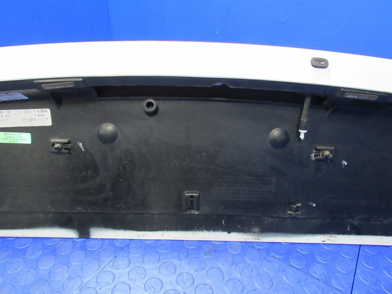 11-20 Caravan Town & Country Rear Lift Gate Spoiler Third Brakelight C