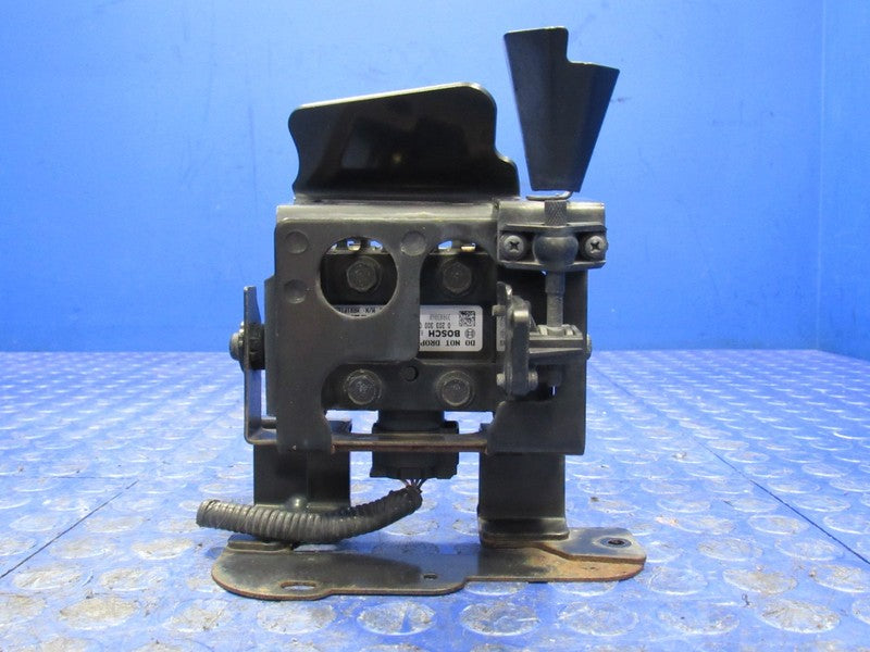 14-16 Nissan Rogue Cruise Control Distance Radar Sensor Bracket 28438-