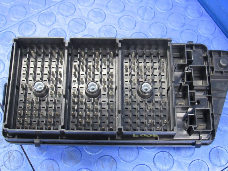 08-11 Cadillac DTS Buick Lucerne Cabin Under Seat  13599107 Fuse Relay