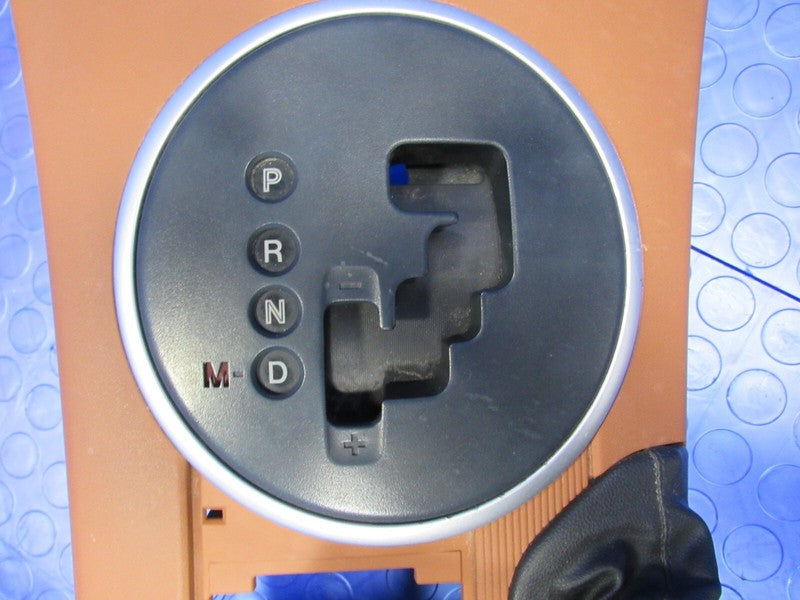 06-07 Mazda Miata MX5 NC Automatic Center Console Shift Bezel Cup Hold