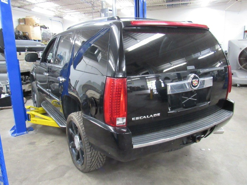 07-08 Cadillac Escalade Right Passenger Front Door Trim Interior Panel