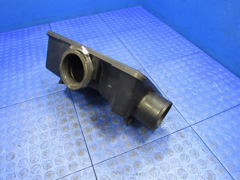 05-07 Jeep Grand Cherokee Commander Air Box Intake Resonator 4.7L V8 7