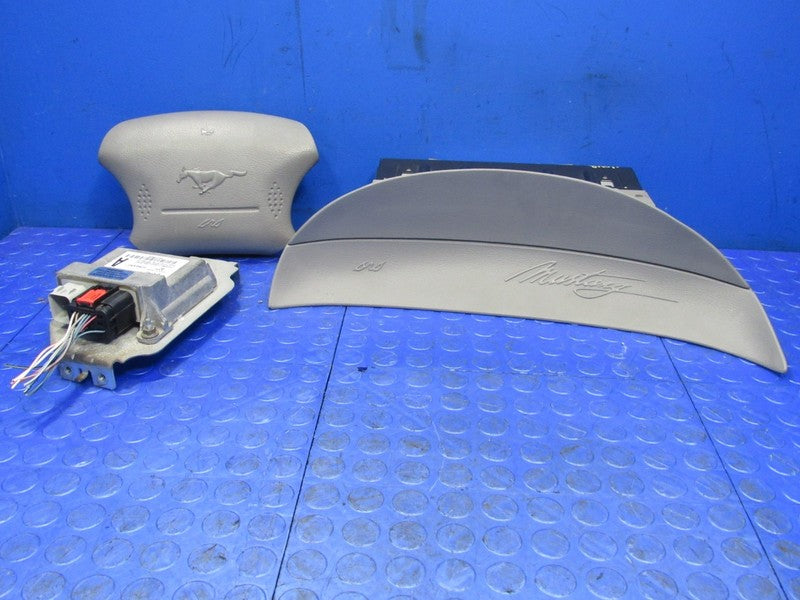 99-02 Ford Mustang GT V6 LH RH SRS Airbags Air Bag Bags Set W/ Module 