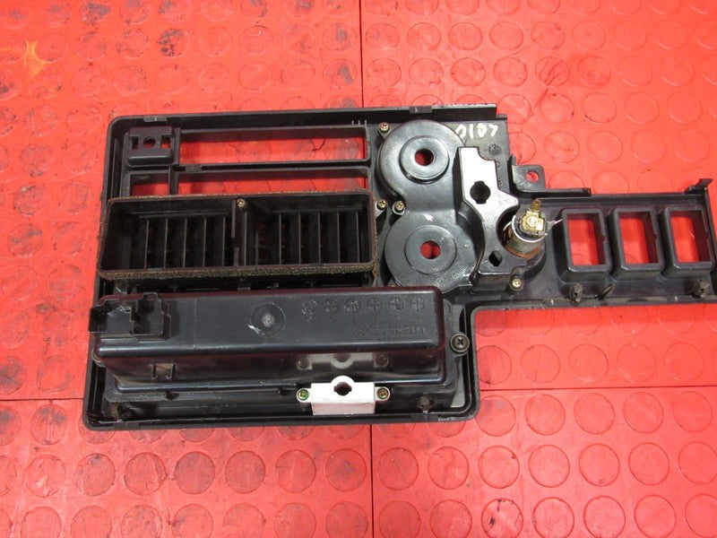 1986-1993 Mazda B-Series B2000 B2200 B2600i Dash Bezel Vents Trim Pane