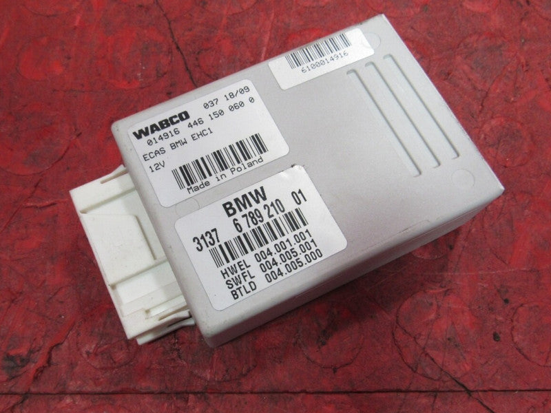 09 BMW 5 7 Series F10 F01 Air Suspension Pump Control Module OEM 6 789