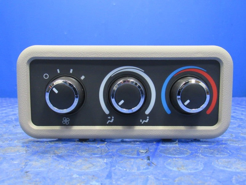 08-24 Express Savana Rear HVAC Climate Heater Temperature Control Pane