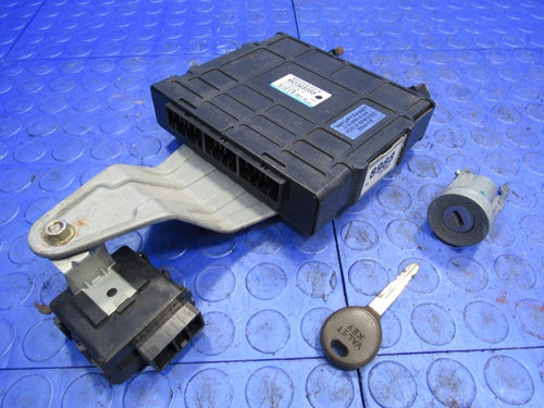 01 Stratus Sebring Coupe 3.0L MT ECU ECM PCM Engine Computer Key Set M