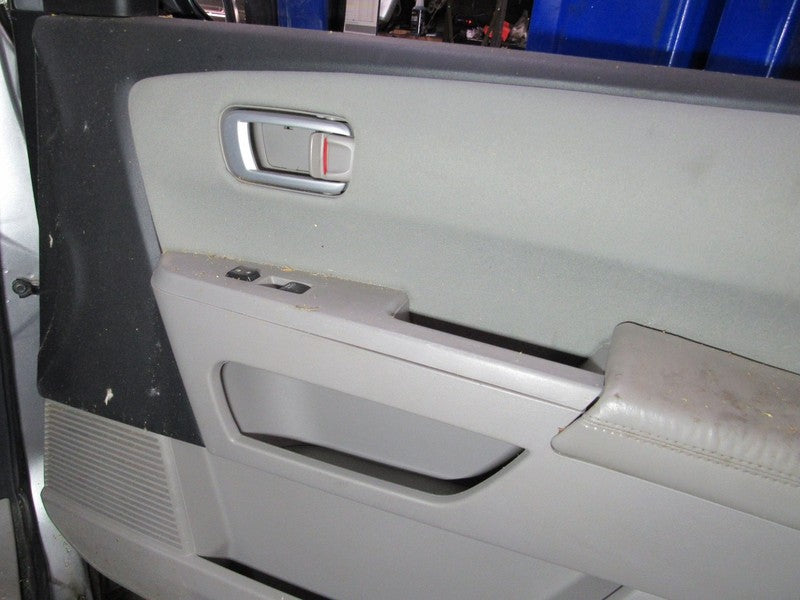 09-15 Honda Pilot Right RH Passenger Side Front Door Trim Panel Gray