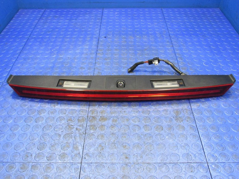 19-21 Kia Forte Sedan Center Taillight Trunk Trim Garnish W/ Rear Came