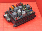 00-02 Chevrolet GMC Truck 1500 2500 3500 Engine Bay Fuse Relay Box 121